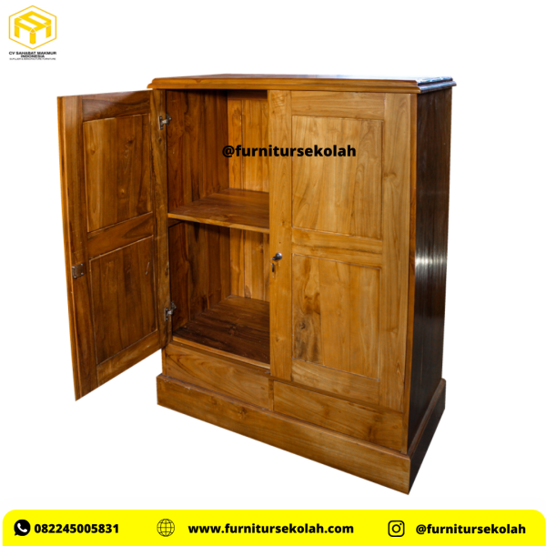 Lemari Arsip Kelas